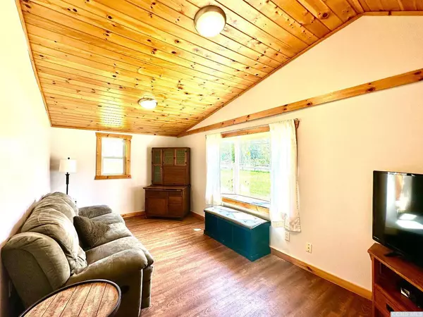 5134 Route 23, Windham, NY 12496