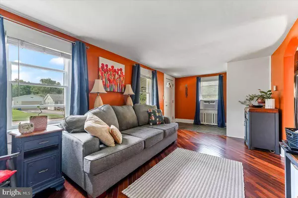 3911 PINE ST, Wilmington, DE 19808