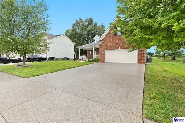 337 Vineland Place Drive, Vine Grove, KY 40175