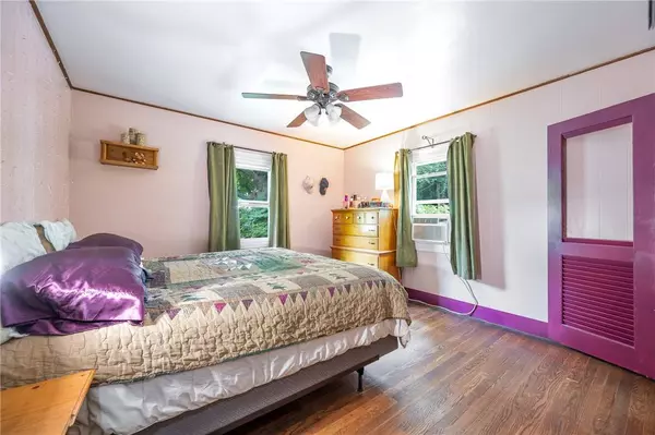 23 Elm RD, Burrillville, RI 02826