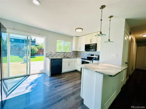 1620 S Laredo CT, Aurora, CO 80017