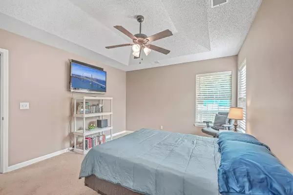 346 Camelot Dr, Goose Creek, SC 29445