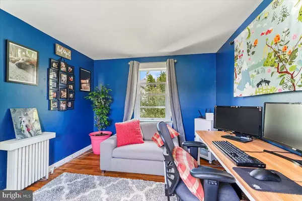 3911 PINE ST, Wilmington, DE 19808