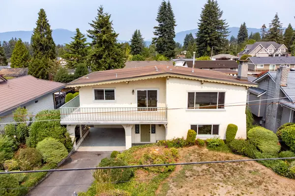 885 Cornell Ave, Coquitlam, BC V3J 2Z4