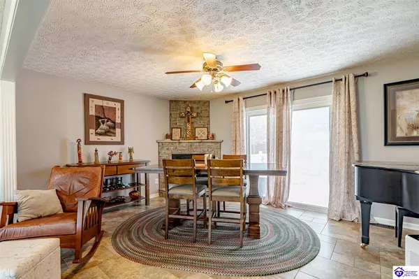 542 Oxmoor Drive, Elizabethtown, KY 42701