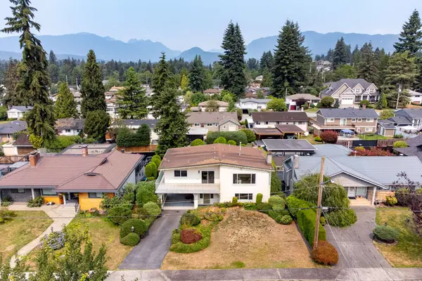 885 Cornell Ave, Coquitlam, BC V3J 2Z4