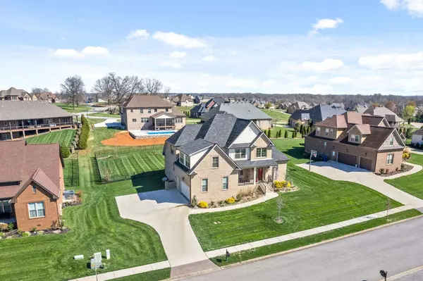 207 Manscoe Pl, Clarksville, TN 37043