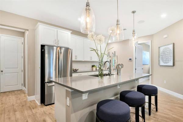 305 ALEXANDRITE ST, Deland, FL 32720