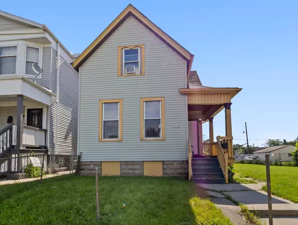 2550 N Vel R Phillips Ave, Milwaukee, WI 53212