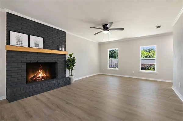 8310 Twin Lakes DR, Mobile, AL 36695