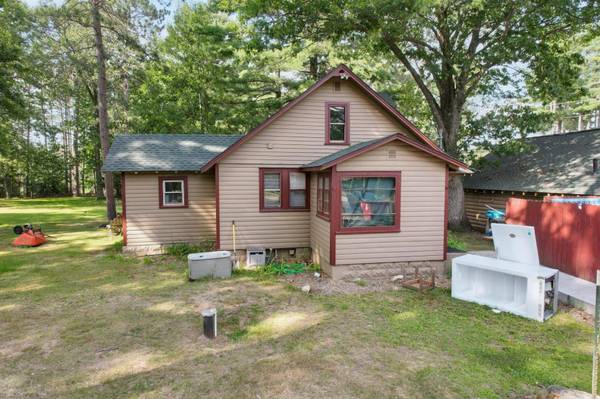 1021 PARKWAY DR, Saint Germain, WI 54558