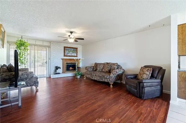 2164 E Sierra AVE, Fresno, CA 93710