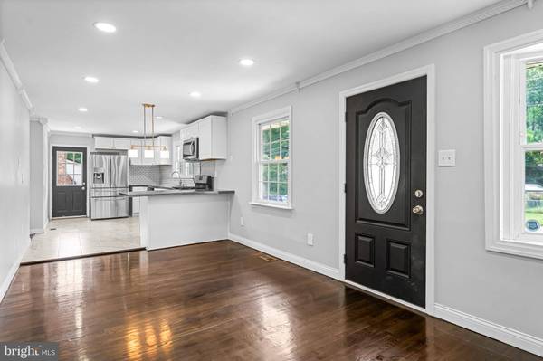 42 TRILBY AVE, Westville, NJ 08093