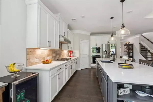 2670 Crimson Downs DR, Cumming, GA 30040