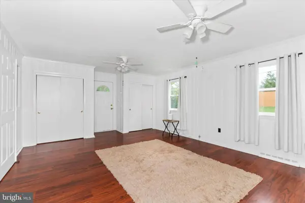 1115 PARKSIDE DR, Wilmington, DE 19803