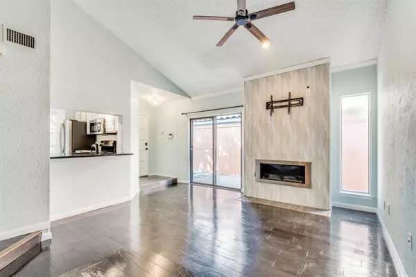 2623 Entrada Boulevard #1, Irving, TX 75038