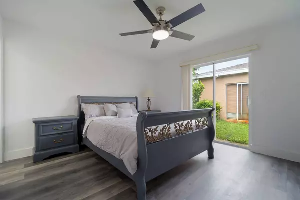 559 E S Ridge CIR, Boynton Beach, FL 33435