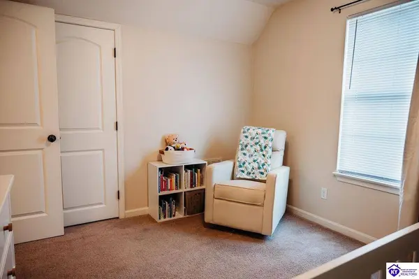 204 Southern Lake Drive, Elizabethtown, KY 42701