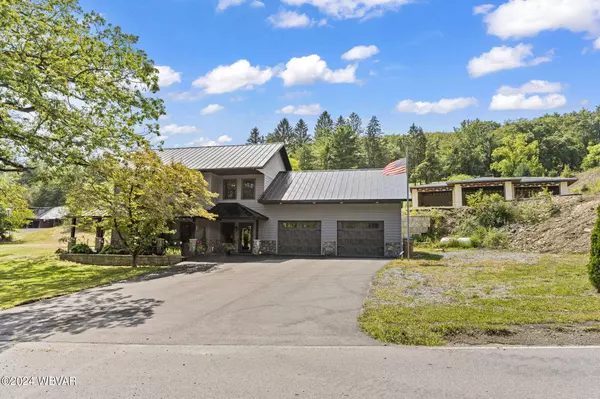 1348 RADIO CLUB RD, Montoursville, PA 17754