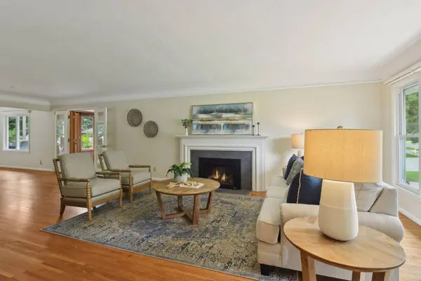 6000 Ewing AVE S, Edina, MN 55410
