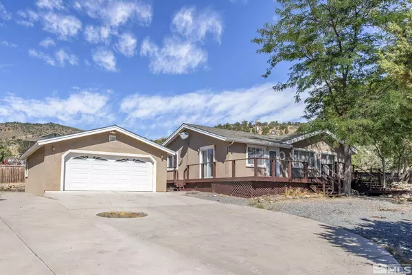 9 Mc Clellan Peak Dr, Moundhouse, NV 89706