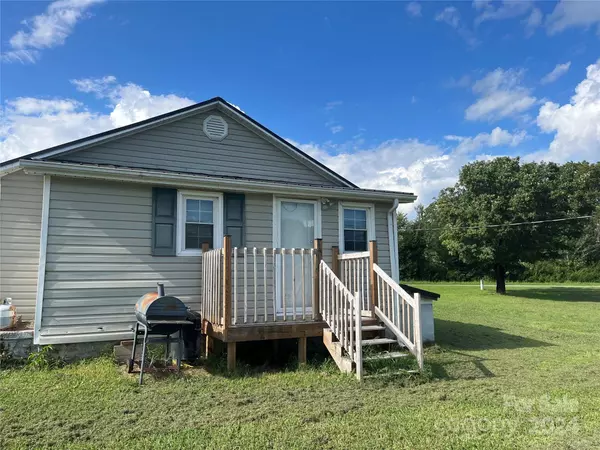 1973 Paul Shuping AVE, Morganton, NC 28655