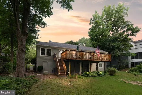 5323 LITTLE FALLS RD, Arlington, VA 22207