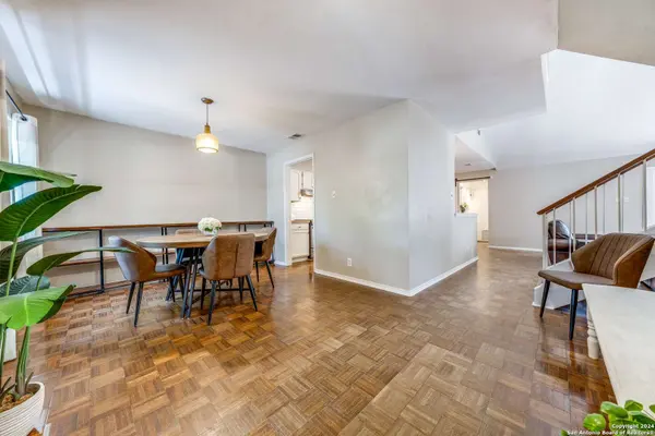 13658 SHADY WALK DR, San Antonio, TX 78231-1820