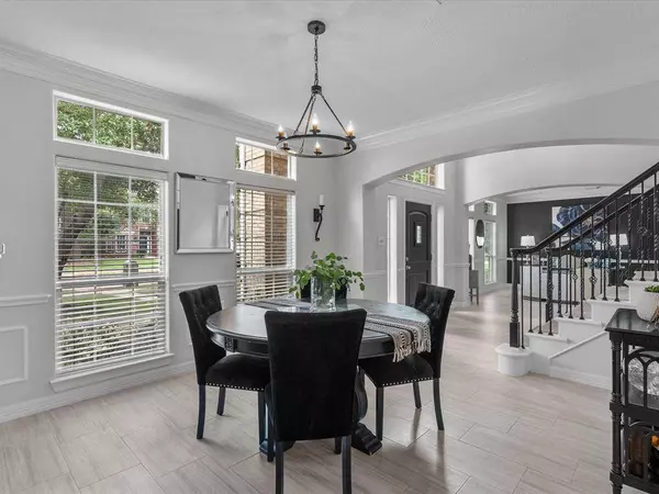 1922 Skip Rock ST, Friendswood, TX 77546