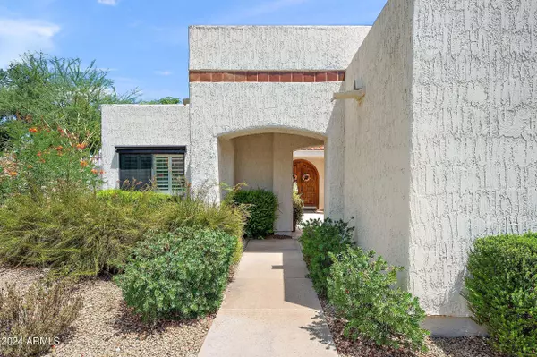2626 E ARIZONA BILTMORE Circle #35, Phoenix, AZ 85016