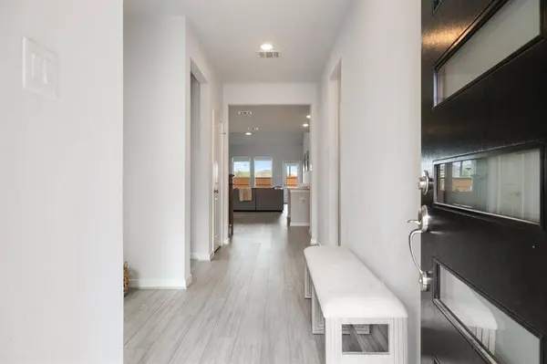 7803 Skylark Heights LN, Richmond, TX 77407