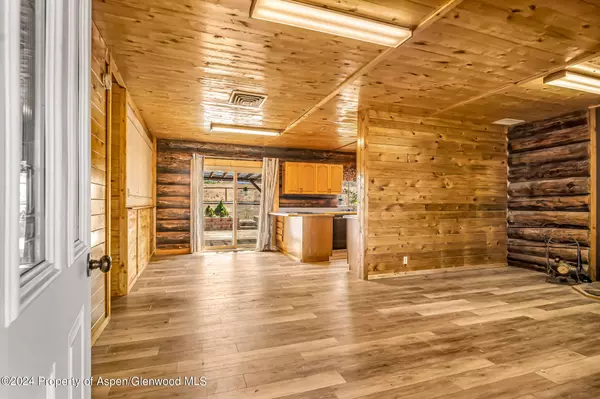 6194 COUNTY ROAD 320, Rifle, CO 81650