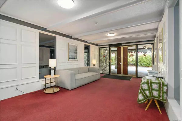 964 Heywood Ave #330, Victoria, BC V8V 2Y5