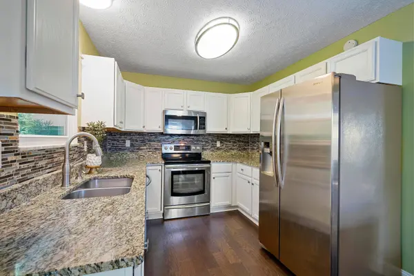 1447 Brookforest Drive, Columbus, OH 43204