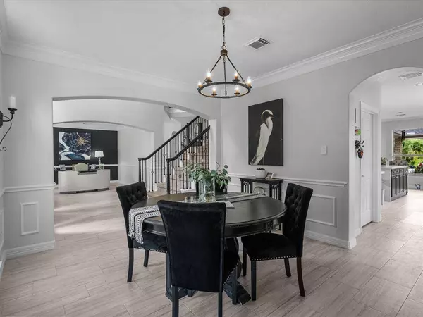 1922 Skip Rock ST, Friendswood, TX 77546