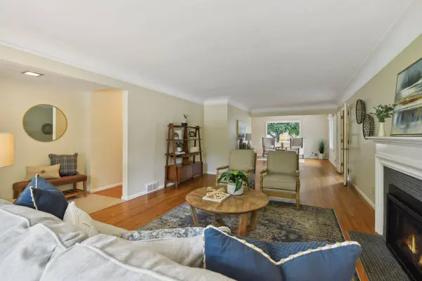6000 Ewing AVE S, Edina, MN 55410
