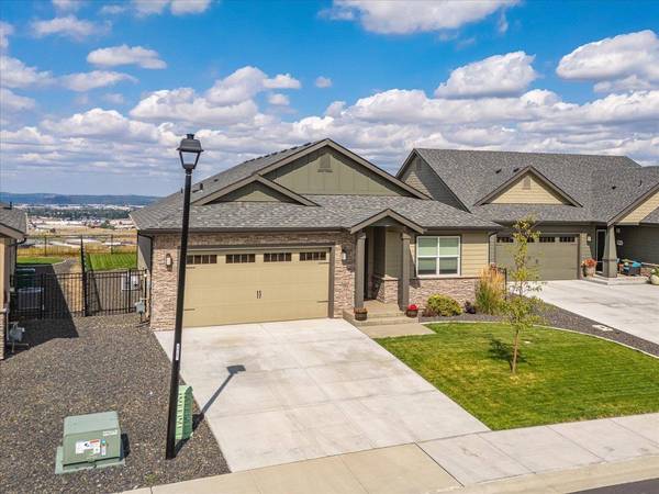288 S Legacy Ridge Dr, Liberty Lake, WA 99019