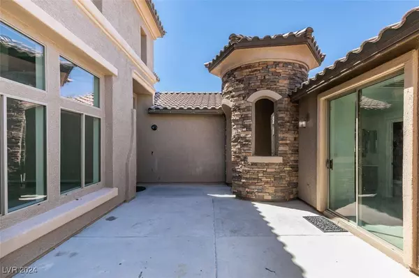 11342 Patores Street, Las Vegas, NV 89141