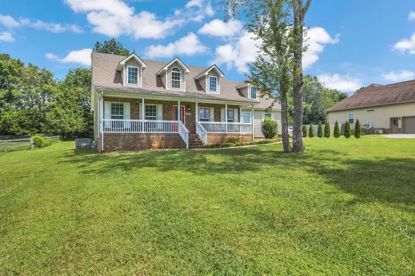 1416 Azalee Ln, Chapel Hill, TN 37034