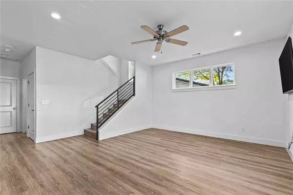 929 & 931 Oakland Ave, Fayetteville, AR 72701