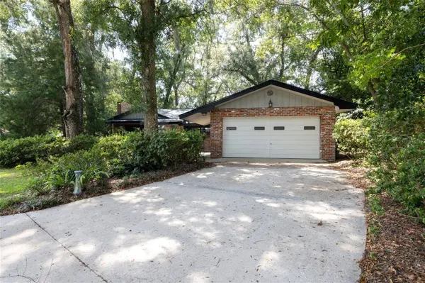 2674 SPRING CT, Deland, FL 32720