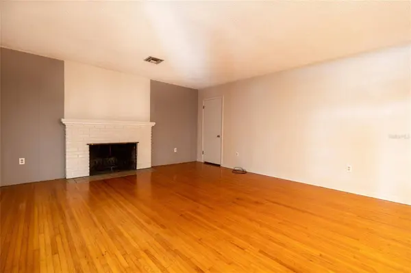 2674 SPRING CT, Deland, FL 32720