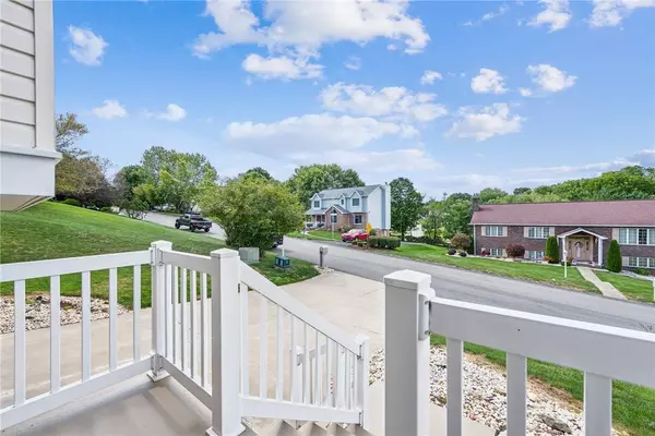 28 Meadowridge Rd, Harrison City, PA 15636