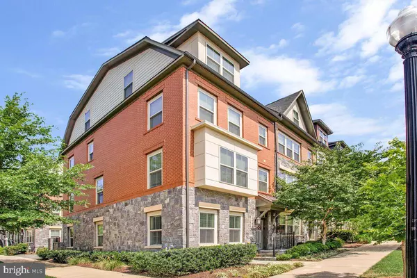 1717 13TH RD S, Arlington, VA 22204