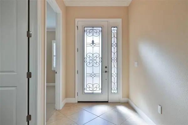 1647 VICTORIA GARDENS DR, Deland, FL 32724