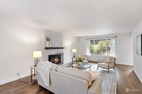 4406 231st PL SW, Mountlake Terrace, WA 98043