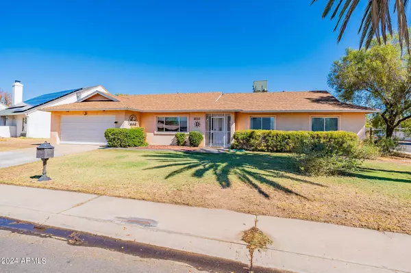 3002 W SHANGRI LA Road, Phoenix, AZ 85029