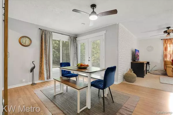 23855 BEECH Road, Southfield, MI 48033