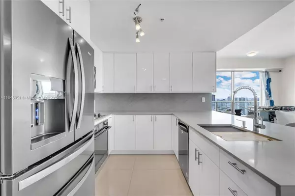 1900 N Bayshore Dr #3611, Miami, FL 33132