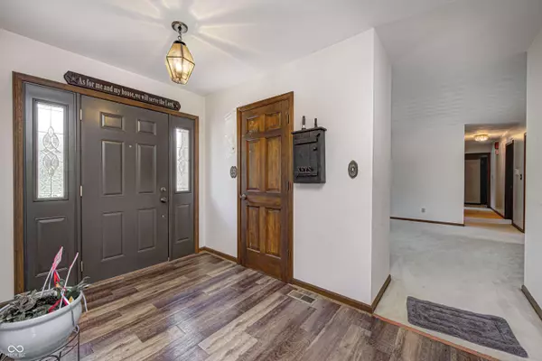 8850 Big Bend RD, Martinsville, IN 46151